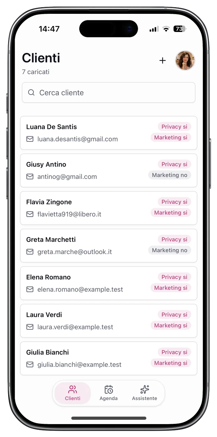 Elenco clienti del centro estetico con ricerca e stati privacy
